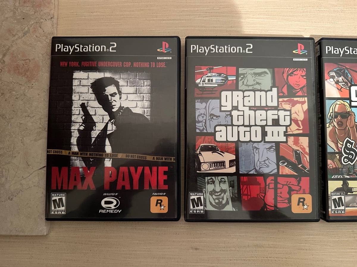 Vintage Playstation 2 PS2 Video Game Bundle - Mint Disc Rare