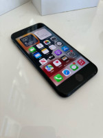 2020 iPhone SE 2nd Gen 64GB