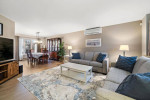 Spacious 4 Bedroom Family Home in Ste-Anne-De-Bellevue