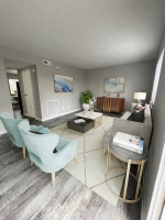 Lovely Townhome! Quaint Location! Close to Everything!