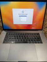 Apple MacBook Pro 15” 2018 i7 2.2GHz 16GB 256GB SSD RADEON PRO 555X 4G