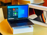 i7 16GB memory 512gb SSD Apple MacBook Pro 13 inch 2019 model