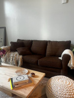 Queen Sleeper Sofa Lazyboy Leah 3k for 1400