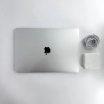MacBook Pro 2019 Silver