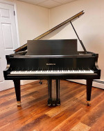 Baldwin Baby Grand Piano (Excellent Piano!)