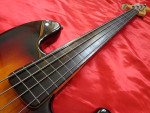 2017 Squier Vintage Modified Fretless Jazz Bass Guitar Sunburst.
