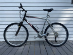 Specialized Hardrock Sport Mountain Bike