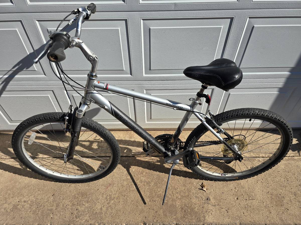 Diamondback bike