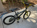 Boys 20" dirt bike