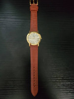 RARE VINTAGE New Old Stock Seiko Super Slim Gold and Leather Mens Watc
