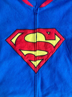 Men’s Superman Costume With Velcro Cape Size M - Like New
