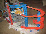 Hot Wheels Super Ultimate Garage - Motorized Elevator Lift