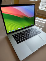 Apple MacBook Pro