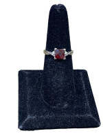 10K White Gold Red Stone Ring  - Size 7 - 2.2g