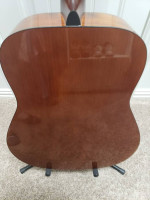 Yamaha Sunburst FG700S Like New