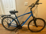 24 Speed GIANT CYPRESS DX Hybrid Bike18 inch frame fantastic condition