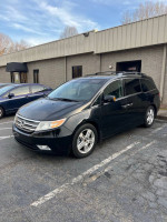 2011 Honda Odyssey 133,000 mi
