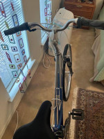 WOMAN'S GIANT 21 SPEED COMFORT BICYCLE