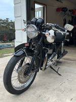 Triumph Bonneville T100 MINT 2010