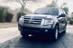 2014 Ford Expedition 4x4 SUV in excellent condition, suitable for families and outdoor adventures.