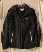 Womens Columbia Rain Jacket new no tags