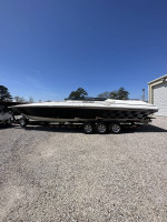 2003 Fountain 38 Lightning