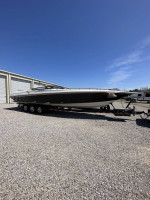 2003 Fountain 38 Lightning