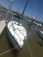 1978 Columbia 28 cabin diesel sailboat