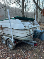 Regal Destiny 22’ center console