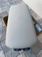 New 2013 - 2018 Nissan Altima OEM Console Lid