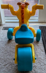 Little Tikes Go and Grow Lil' Rollin' Giraffe Ride-on