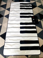 --FAO Schwartz Toy Piano Dance Mat --