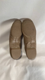Capezio Tan Jazz Shoes Size 7
