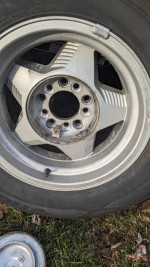 P235/75/R15 tires and rims